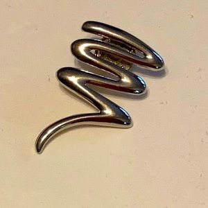 Lightning bolt Brooch